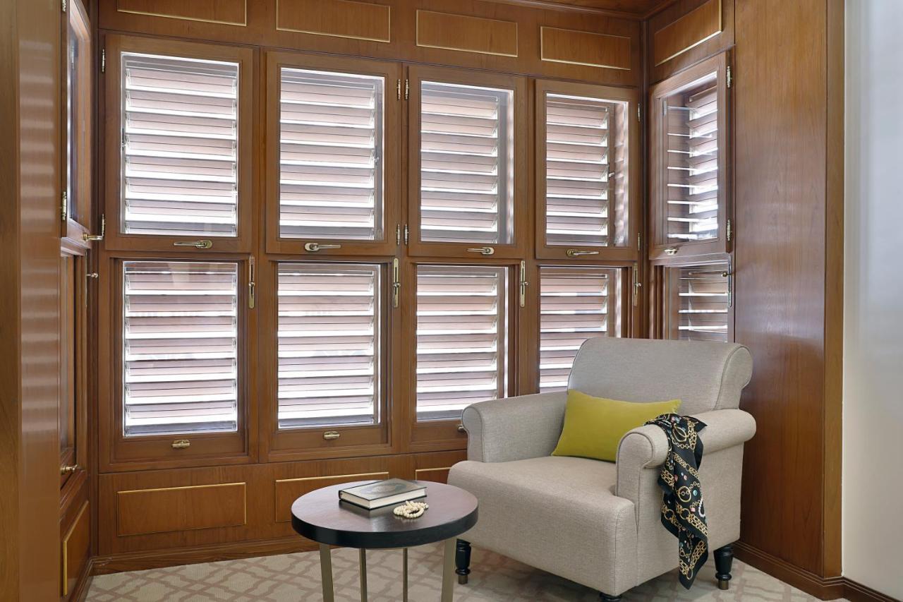 Jumeirah Jabal Omar Makkah Mecca Exterior photo Wood shutters