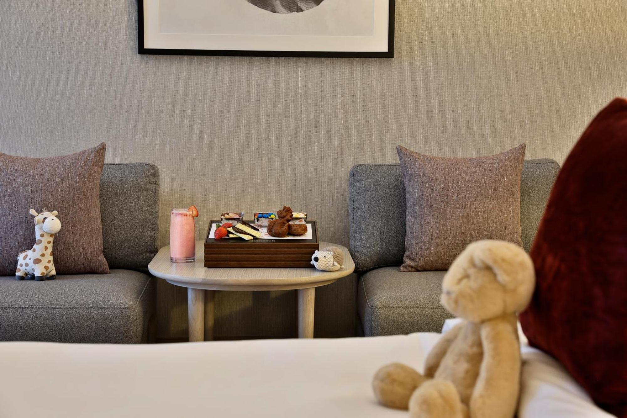 Jumeirah Jabal Omar Makkah Mecca Exterior photo A teddy bear in a hotel room