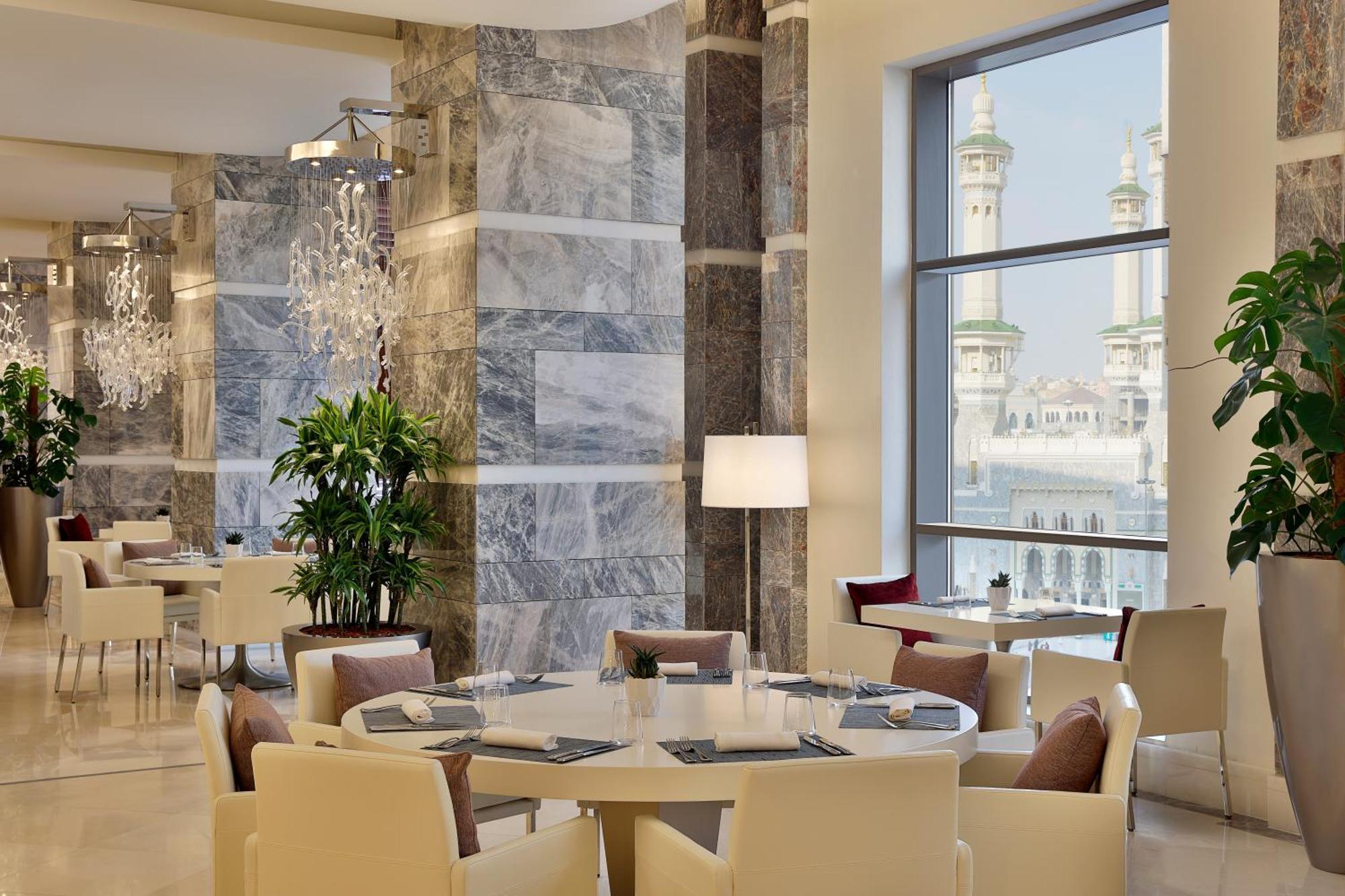 Jumeirah Jabal Omar Makkah Mecca Exterior photo The restaurant